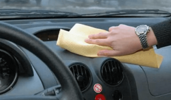 How to Remove Stains From Plastic Dashboard