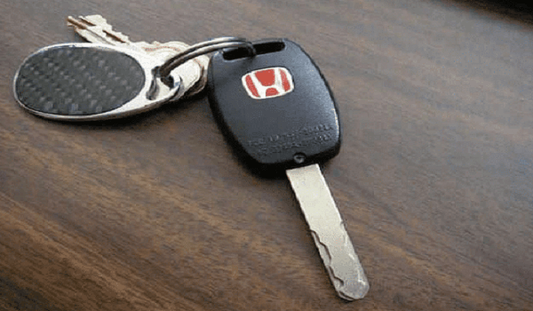 How to Start Honda CR-V With Manual Key